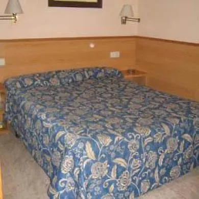 오스탈 센트리크 게스트하우스 4*