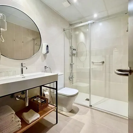 오스탈 센트리크 4* 바르셀로나