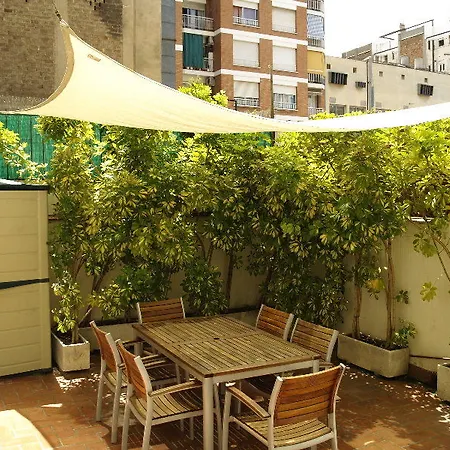 오스탈 센트리크 게스트하우스