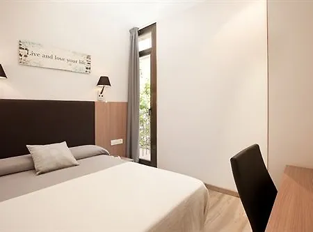 ゲストハウス ホスタル セントリック バルセロナ