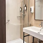 Centric Πανσιόν 4*