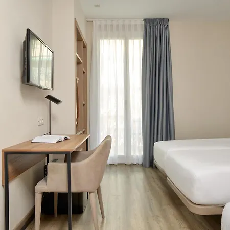 Centric Πανσιόν 4*