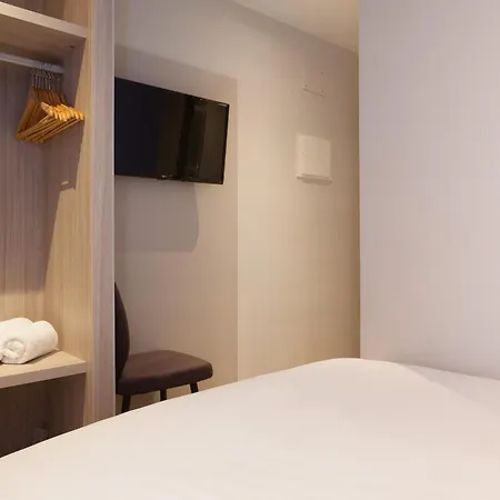 Centric Πανσιόν