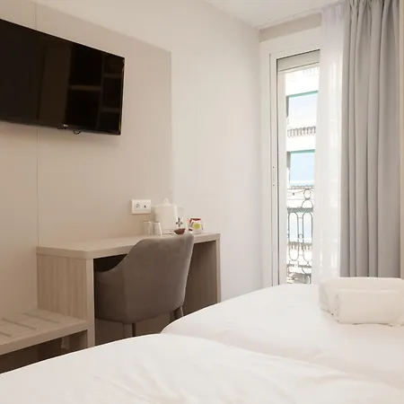 Centric Πανσιόν