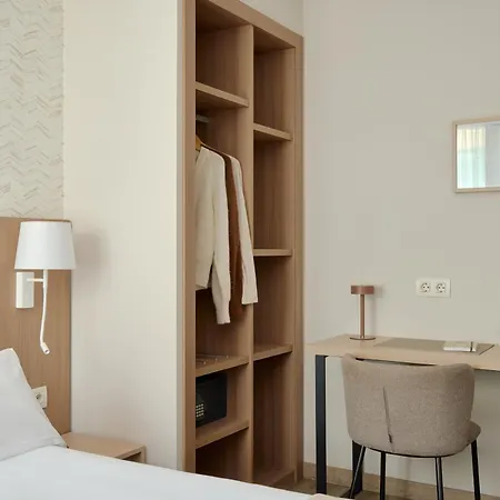 Centric Affittacamere 4*